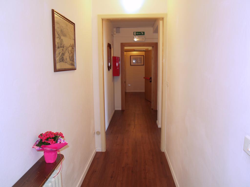 Hotel Rosalpina Riva del Garda Dış mekan fotoğraf