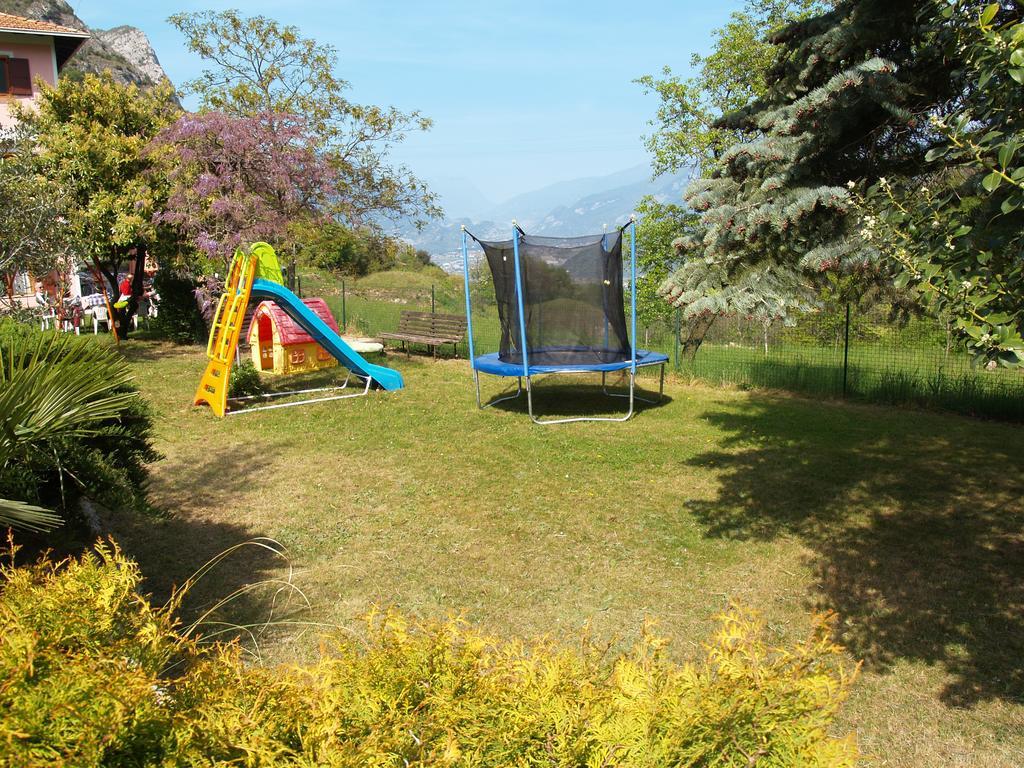 Hotel Rosalpina Riva del Garda Dış mekan fotoğraf