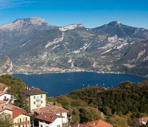 Hotel Rosalpina Riva del Garda Oda fotoğraf